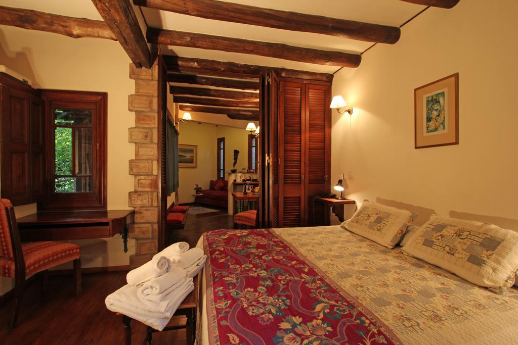 Готель Casa Glebinias Чакрас-де-Корія Екстер'єр фото