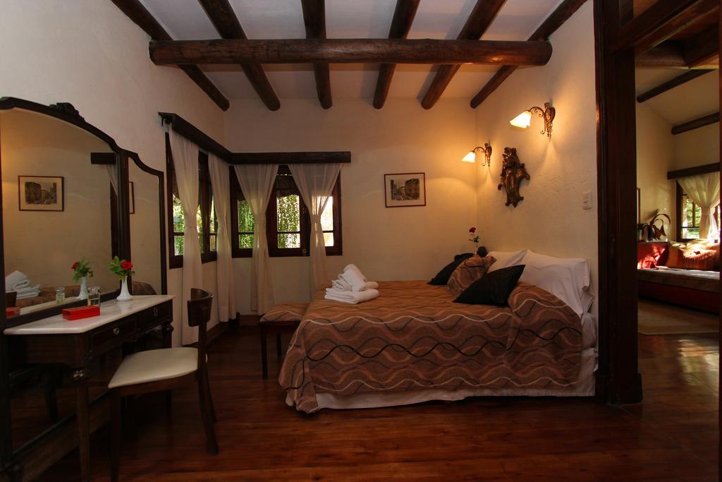 Готель Casa Glebinias Чакрас-де-Корія Екстер'єр фото